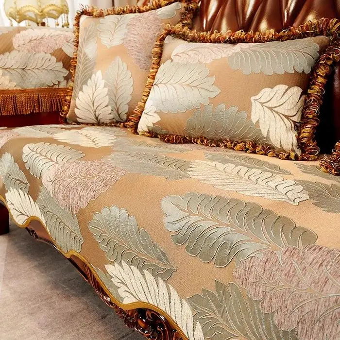 A Family Of Home Textiles Copridivano con Motivi Floreali in Rilievo Stile Europeo di Alta Gamma in Ciniglia Tappetino per Divano Bordo