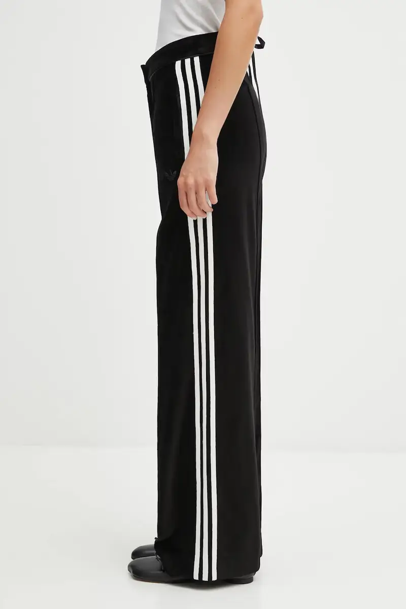 adidas Originals pantaloni da tuta in velluto Velvet donna colore nero KF2304
