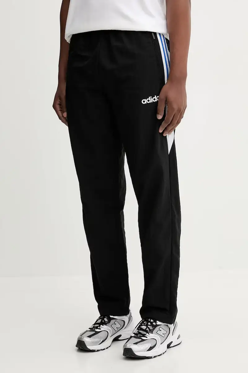 adidas Originals pantaloni tuta Track Pant uomo colore nero con applicazione JX3054