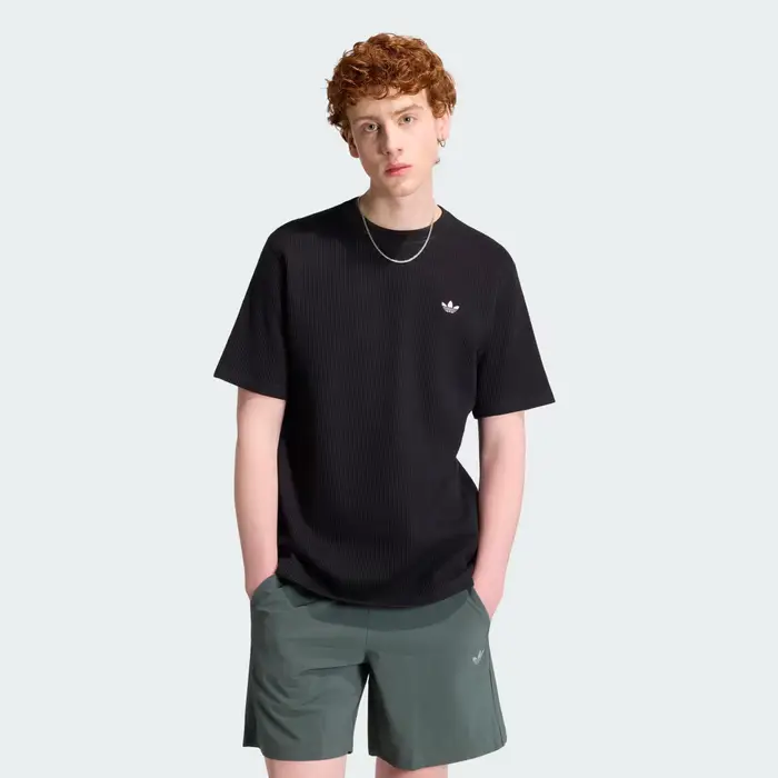 T-SHIRT A NIDO D APE ESSENTIALS Black