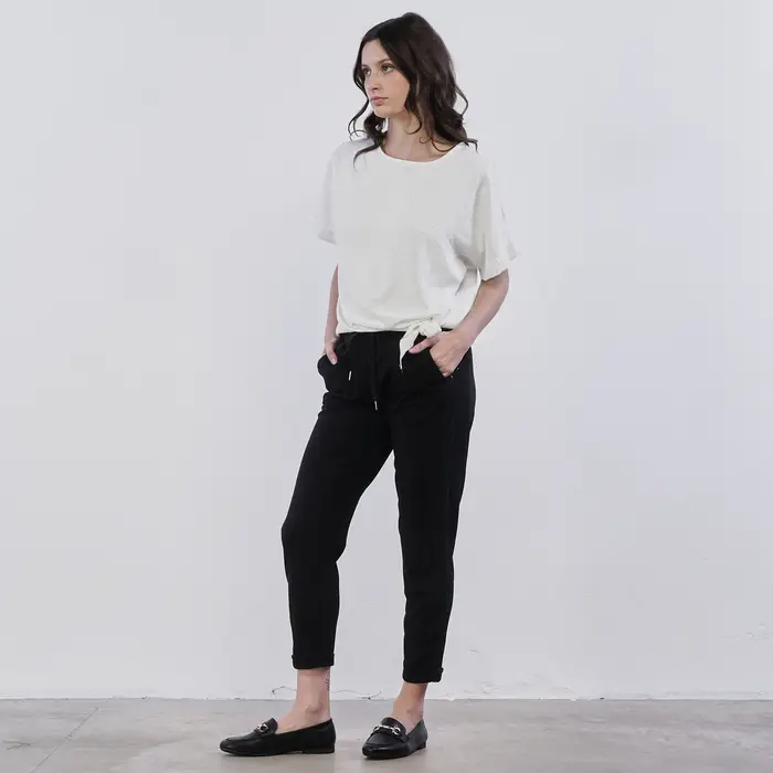 Pantaloni neri lunghi Alesya da donna con bande laterali in pizzo