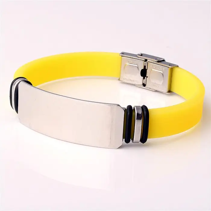 Allbestart Nuovo braccialetto sportivo in silicone per uomo e donna, in acciaio inossidabile, con ciondolo a forma di basket, accessorio