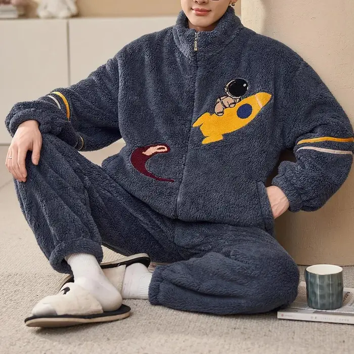 Uomo Inverno Caldo Pigiama Set Uomo Flanella Pigiama Indumenti da Notte Abbigliamento Casa Velluto Pile di Corallo 6XL Pigiama 3XL