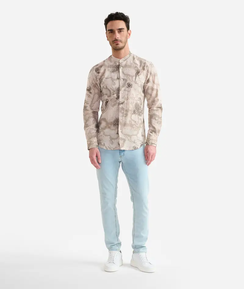 Alviero Martini Camicia coreana in lino e cotone Geo Tropical Sabbia