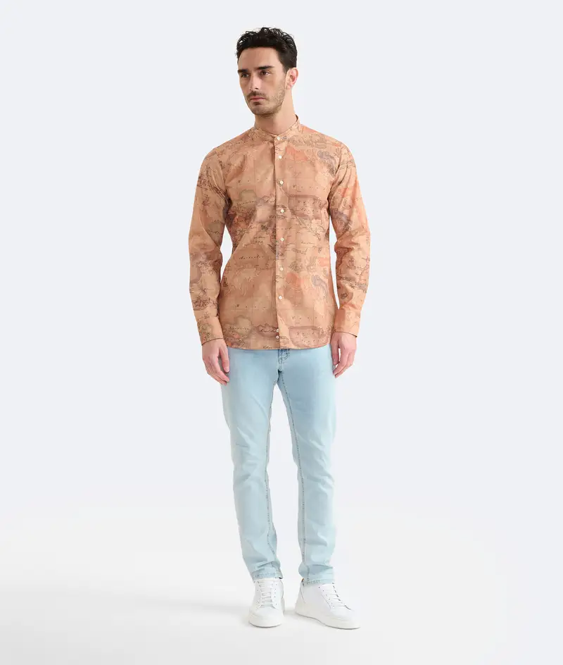 Alviero Martini Camicia coreana slim Geo Classic
