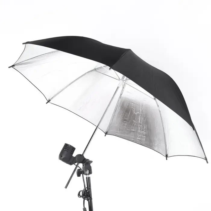 Andoer Ombrello nero argento con riflettore di luce flash stroboscopica da studio fotografico da 83 cm e 33 pollici argento/nero