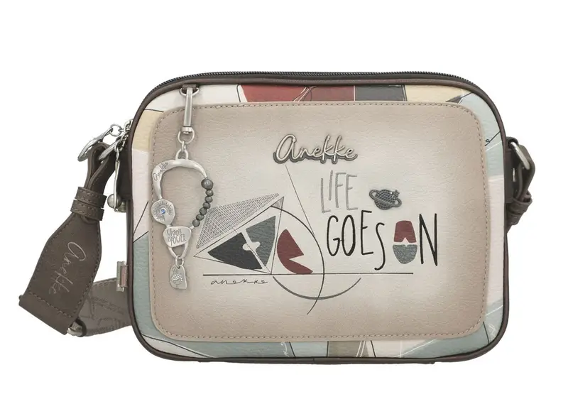 Anekke Borsa a tracolla 4186817