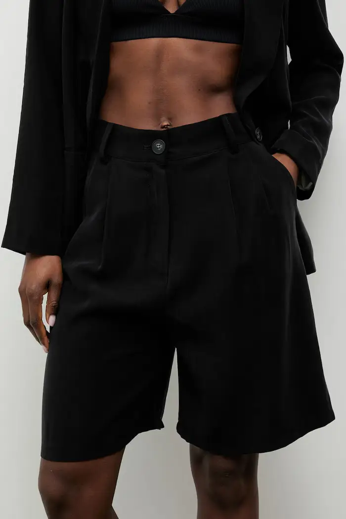 pantaloncini eleganti da donna con viscosa Nero