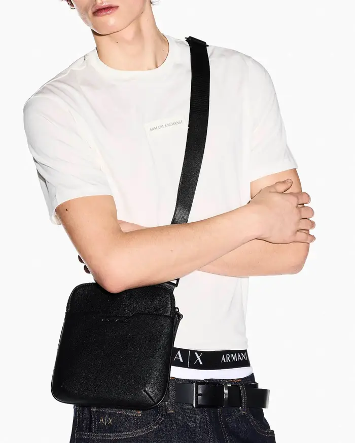 Borsa a tracolla Armani Exchange nera in similpelle