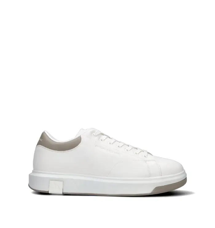 Sneaker uomo bianca Vario