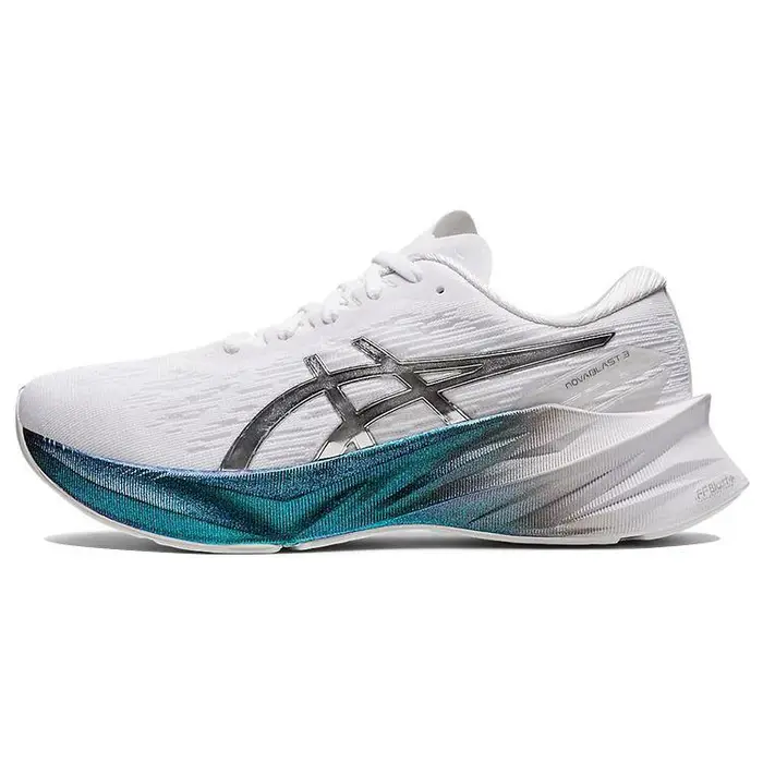 Novablast 3 Bianco Platino Blu Metallizzato Scarpe da Ginnastica da Donna Argento Puro 1012B290-100 36