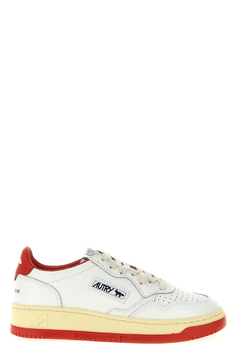 AUTRY Sneaker 'Medalist Low' X Maison Kitsuné Rosso