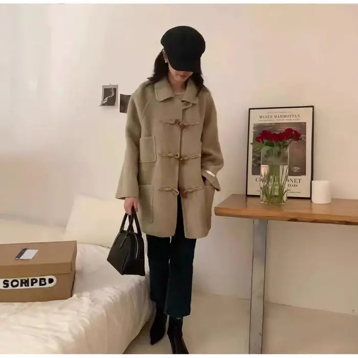 Nuovo Cappotto di Lana Doppio Lato Stile College Retro con Bottoni a Corno da Donna, alla Moda Lunghezza Media M