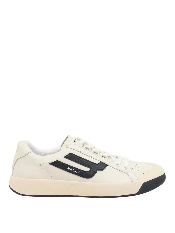 Concorso di scneaker Bianco