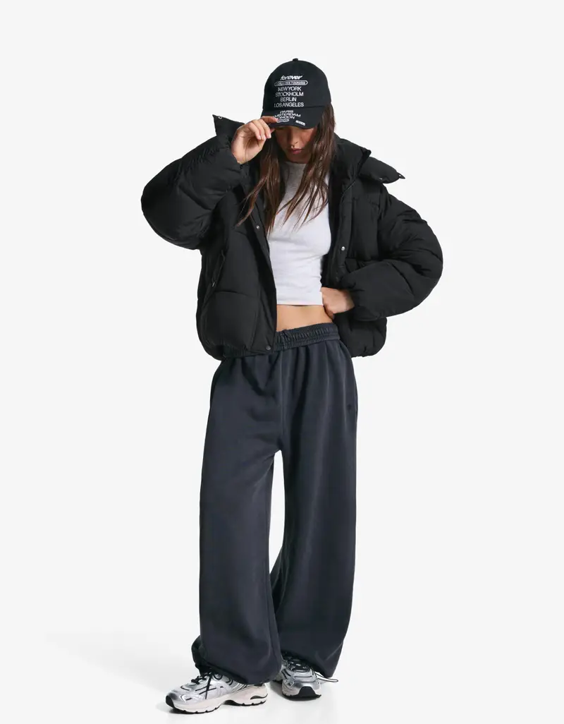 Bershka Giubbotto Puffy Water Repellent & Thermal Insulation Donna Nero