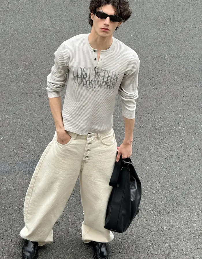 Bershka Maglia Collo A Serafino Con Stampa Uomo Grigio