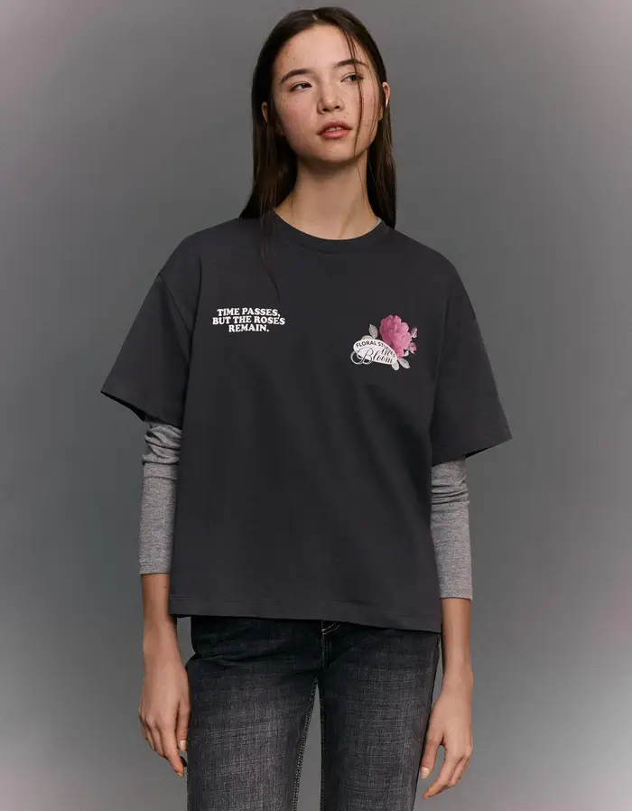 Maglietta A Maniche Corte Oversize Con Stampa Donna Grigio Scuro