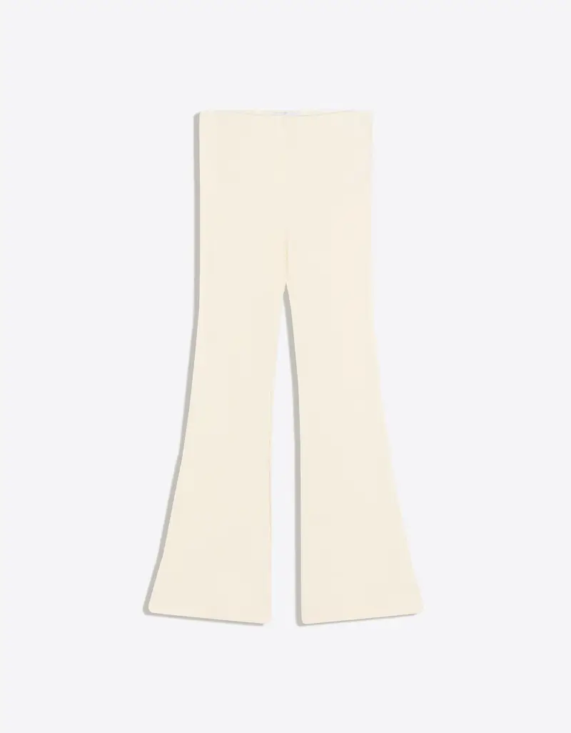 Bershka Pantaloni Flare Fit Soft Touch Donna Avorio