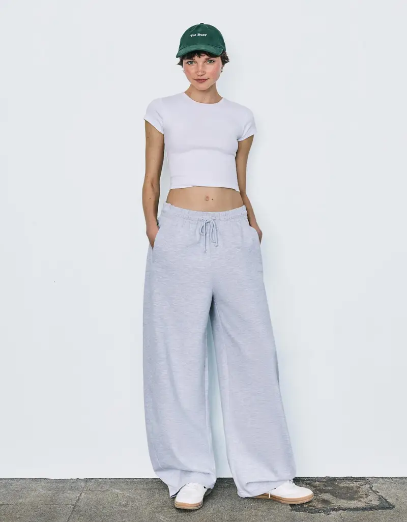 Bershka Pantaloni In Felpa Barrel Donna Grigio