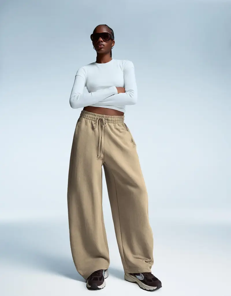 Bershka Pantaloni In Felpa Barrel Donna Xs Visone