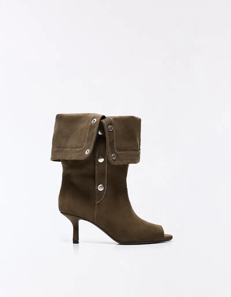 Bershka Stivali con tacco Donna Marrone 4213568