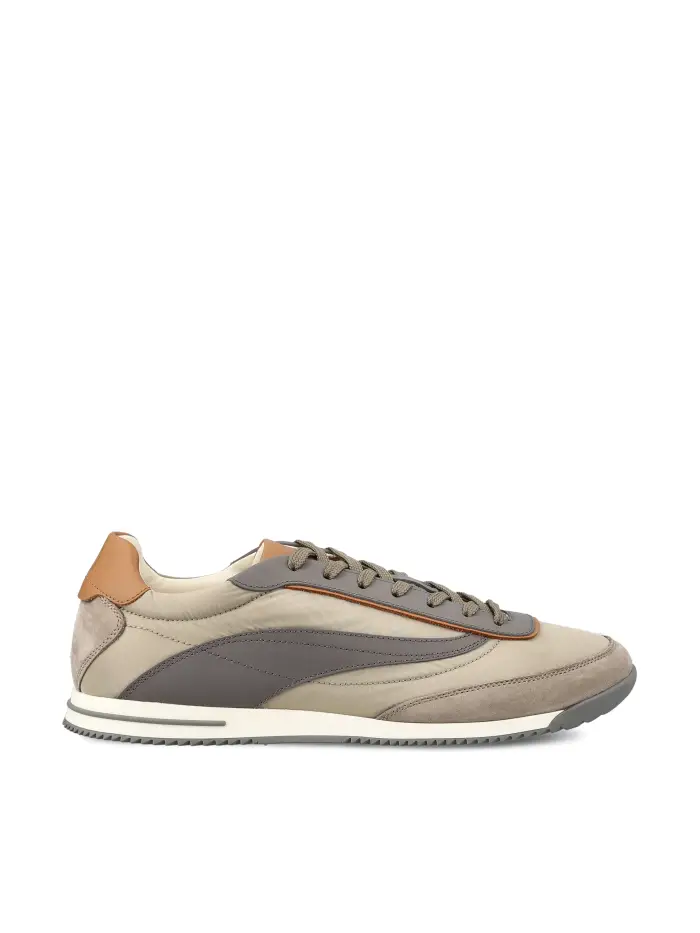 Sneakers realizzate in nylon e pelle GRIGIO