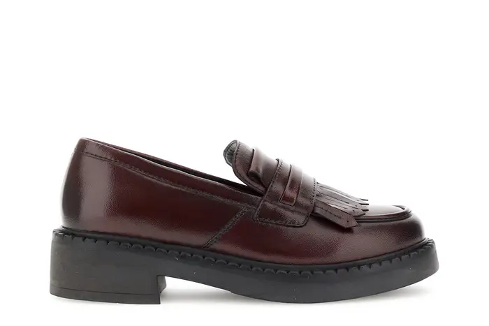 CafèNoir mocassini in pelle con frange bordeaux