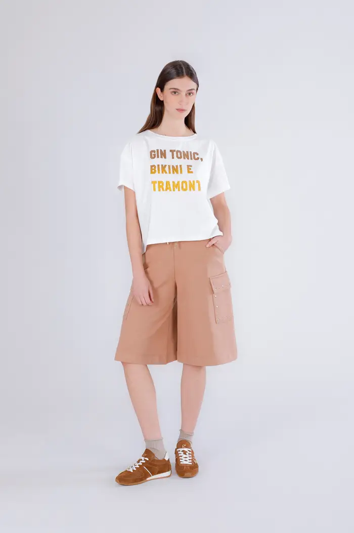 CafèNoir t-shirt a scatolina con scritta "gin tonic, bikini e tramonti" off white