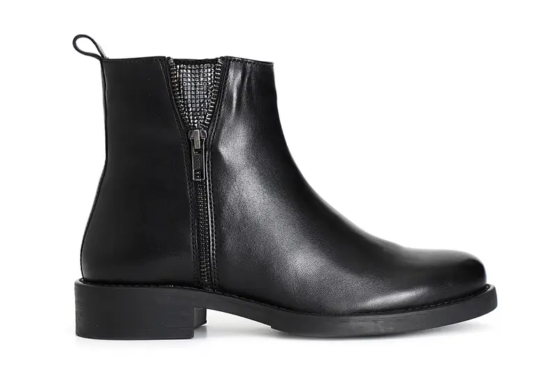 CafèNoir tronchetto da donna in pelle con zip e strass nero