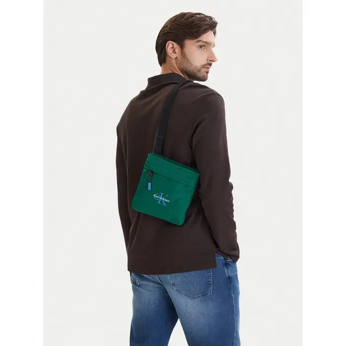 Calvin Klein Borsellino Bold Flatpack LV04D3178G Verde