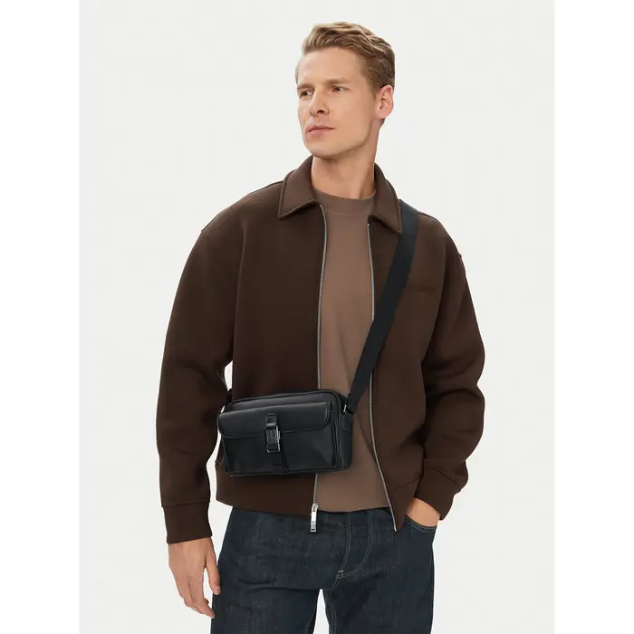 Calvin Klein Borsellino Emblem Hw Camera Bag LV04D3505G Nero