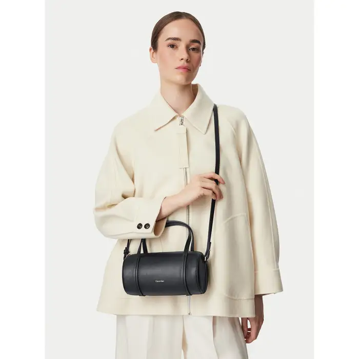 Calvin Klein Borsetta Foil Logo Small Duffle Bag LV04F3663G Nero