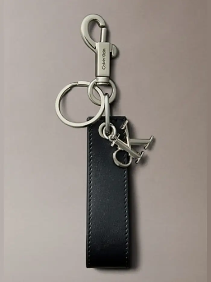 ADIDAS Sneakers uomo nere da basket Courtblock