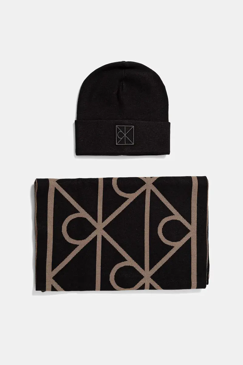 Calvin Klein sciarpa e capello colore nero LV04D0007G