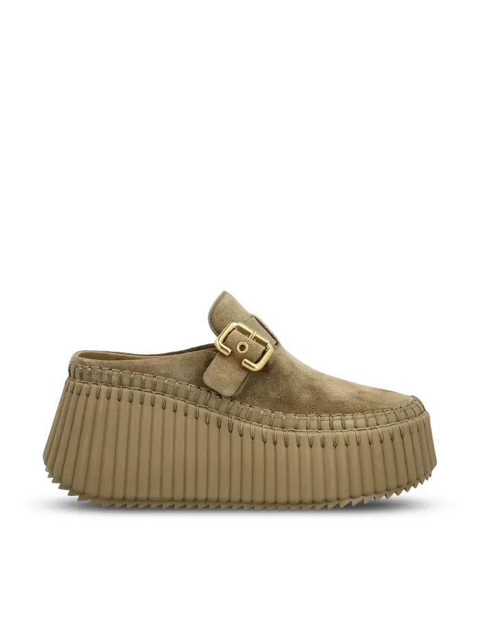 Sabot realizzate in pelle di vacchetta VERDE