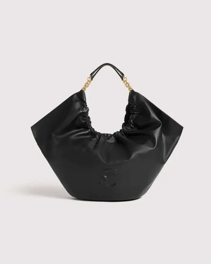 Coccinelle Borsa a spalla Smash Small in pelle liscia nera con manico in pelle e catena