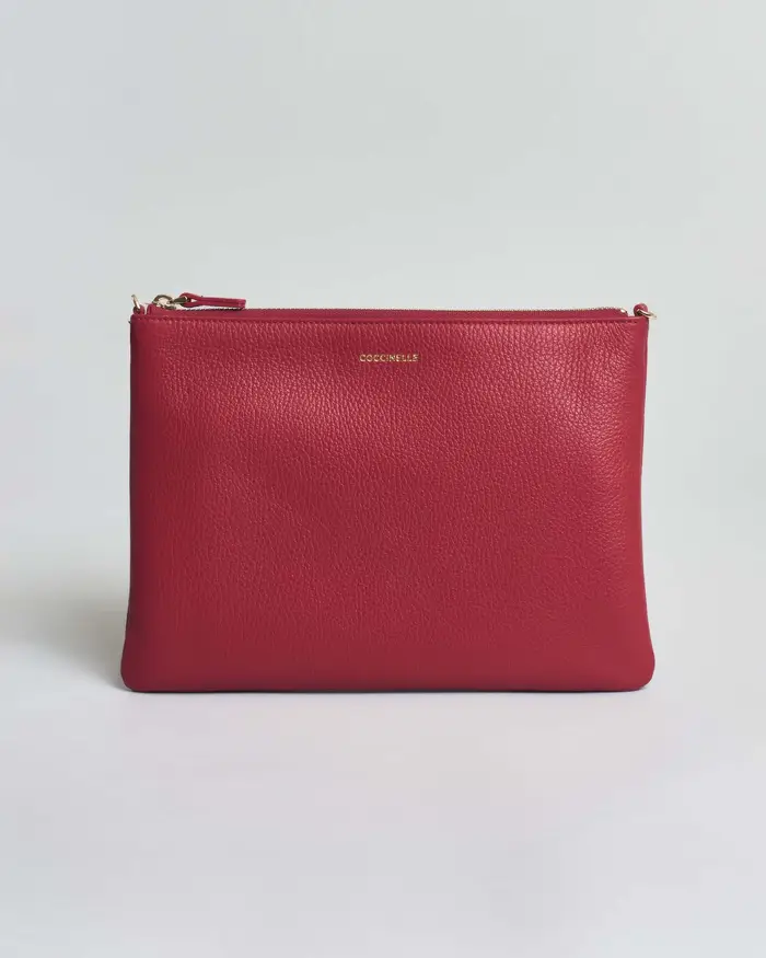 Coccinelle Borsa a tracolla piatta Best in pelle granulata rossa con tracolla removibile