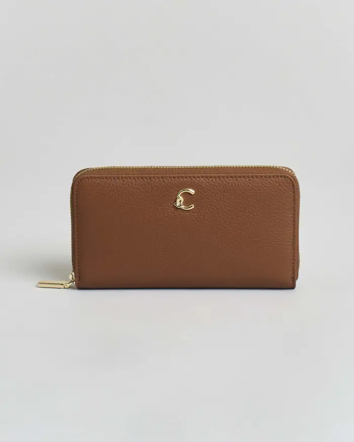 Coccinelle Portafoglio C-Me in pelle martellata color cognac con logo dorato