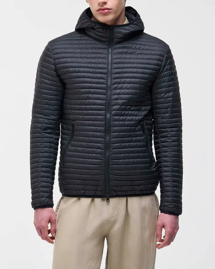Colmar Originals Piumino ultra leggero nero in nylon imbottito in piuma con cappuccio