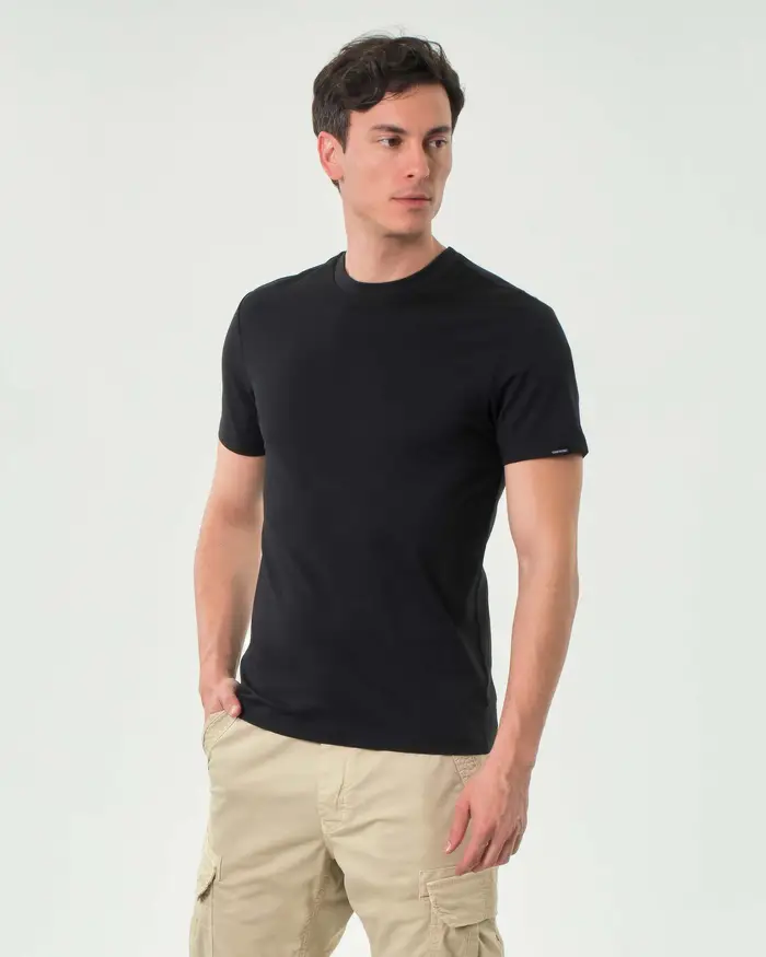 Colmar Originals T-shirt nera in tessuto tecnico di piquè stretch