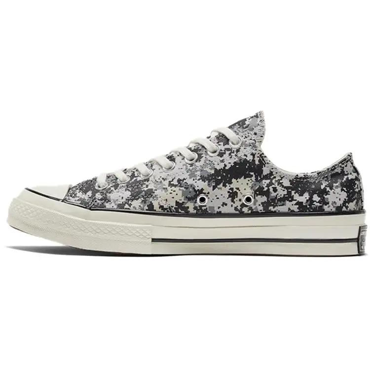 Converse anni 70 All Star Chuck 70 Sneakers basse unisex con stampa pixel Nero Bianco Camouflage 170382C