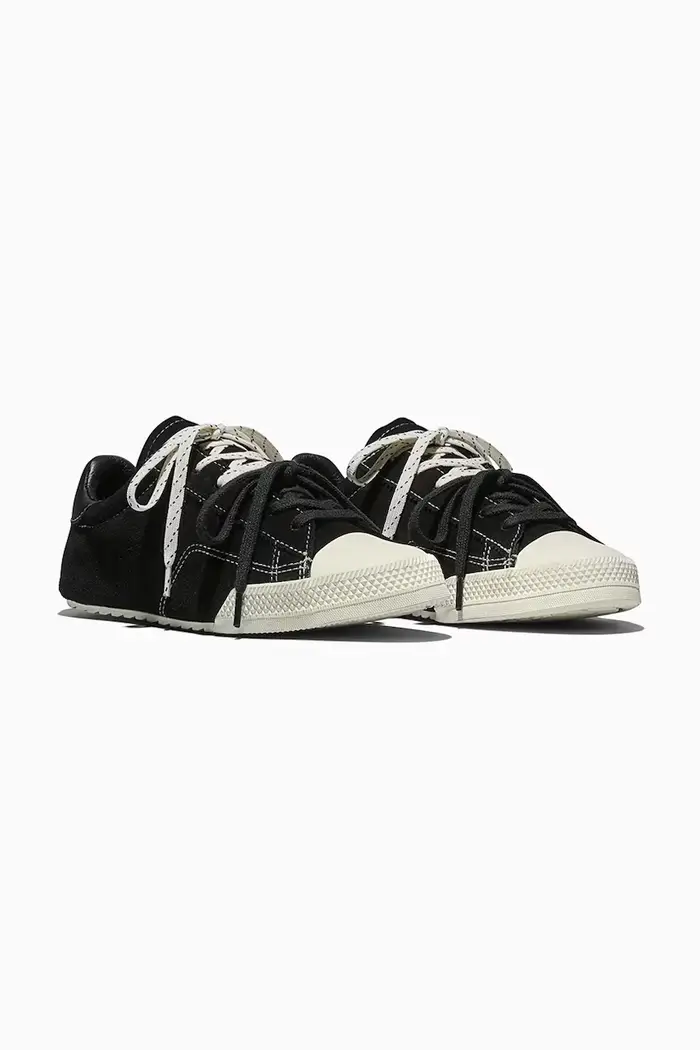 Converse scarpe da ginnastica in camoscio Chuck Taylor Lo Nero