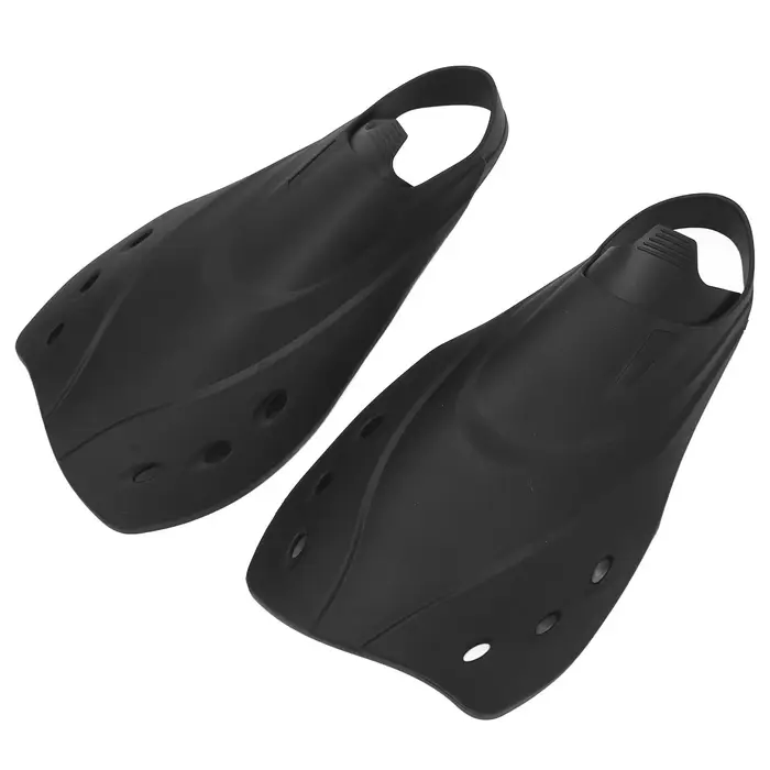 CosyHome 2 Pezzi Pinne Corte Bordi Più Lisci Design con Foro di Drenaggio Morbidezza Moderata Pinne da Nuoto in TPR Regolabili per