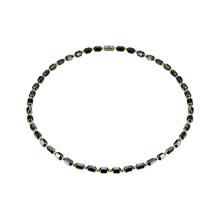 CosyHome Collana di ematite con terapia magnetica alla moda, accessorio delicato per donne e uomini