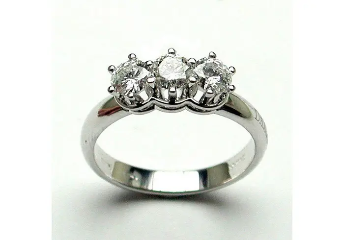 DAMIANI Verette In Oro Bianco Con Diamante - Minou