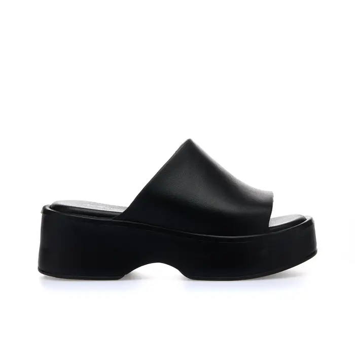 Ciabatte nere con suola platform