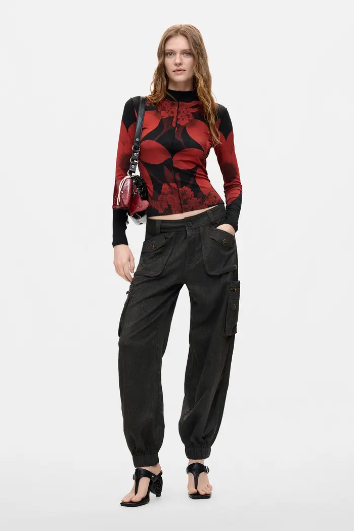 Desigual pantaloni cargo jogger BLACK