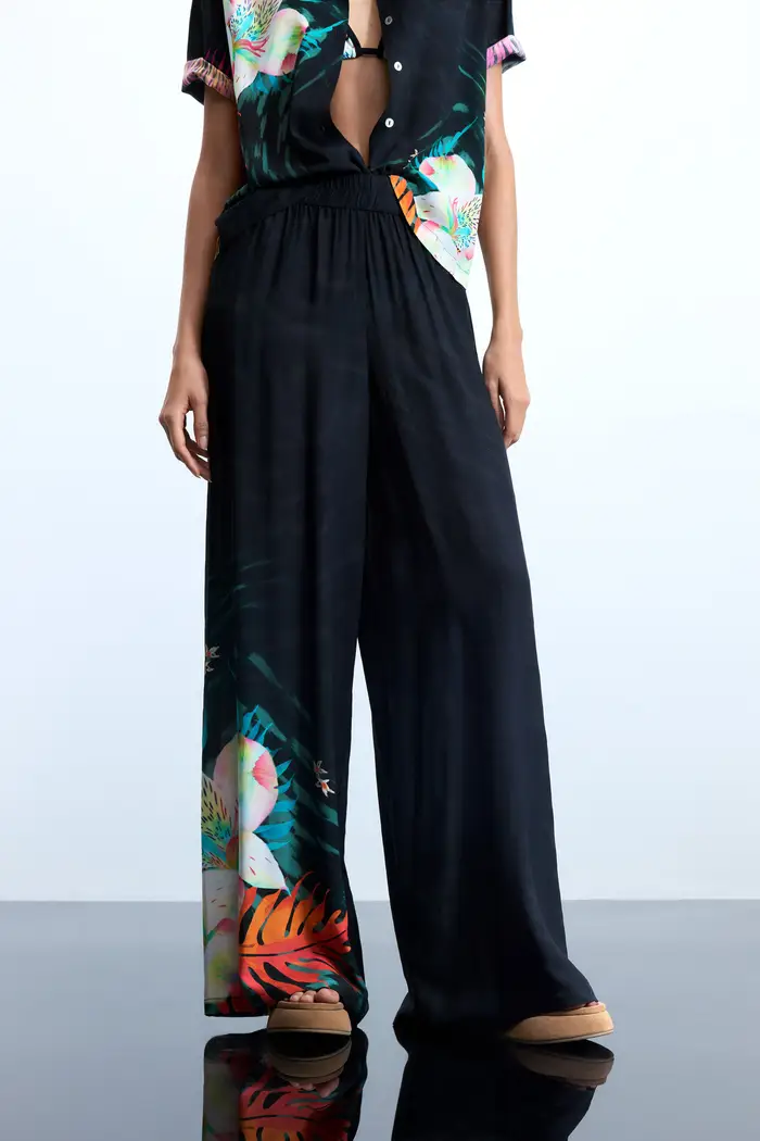 Desigual Pantaloni Donna Nero Stampa Logo