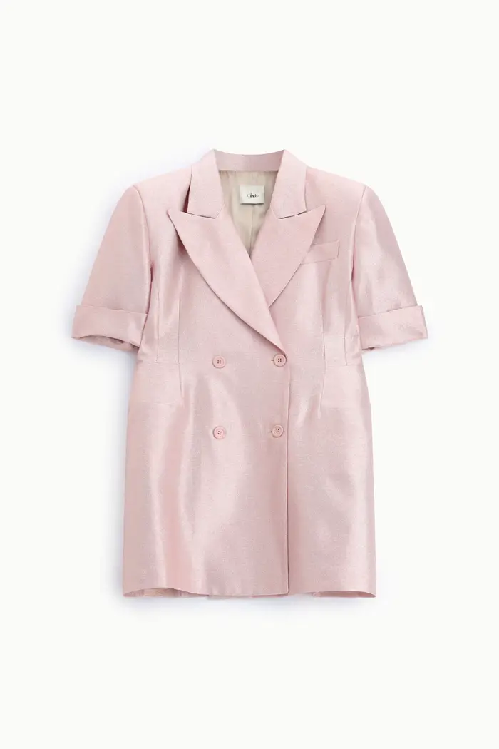 Abito corto doppiopetto con collo classico