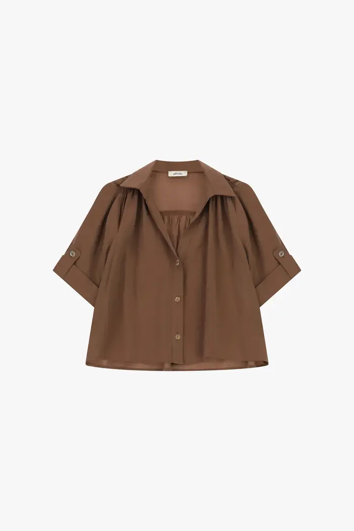 Camicia corta con maniche risvoltabili e collo classico